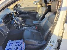 2016 Mitsubishi Outlander 4WD 4dr GT/7 passengers - Photo 11