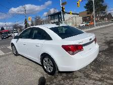 2016 Chevrolet Cruze Limited 4dr Sdn LT w/1LT - Photo 6