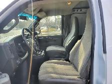 2018 Chevrolet Express Cargo Van RWD 3500 155' Extended Wheel Ba - Photo 10