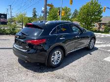 2011 Infiniti FX35 AWD 4dr - Photo 10