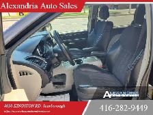 2014 Chrysler Town & Country Touring w/Leather - Photo 11