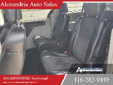 2014 Chrysler Town & Country Touring w/Leather - Photo 12