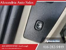 2014 Chrysler Town & Country Touring w/Leather - Photo 31