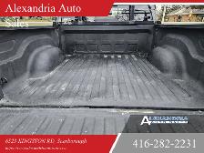 2019 Ram 1500 Classic 5.7V8 4x4 Crew Cab 5'7' Box - Photo 26