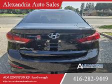 2017 Hyundai Elantra 4dr Sdn - Photo 5