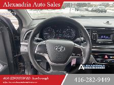 2017 Hyundai Elantra 4dr Sdn - Photo 14