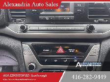 2017 Hyundai Elantra 4dr Sdn - Photo 17
