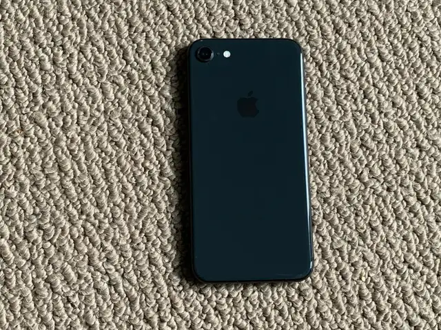 Black Iphone 8 64 gb unlocked like new