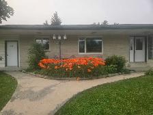Home for sale in Morris Manitoba - Photo 2