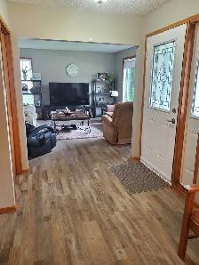 Home for sale in Morris Manitoba - Photo 6