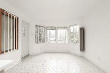 Beautiful 5.5 to rent - Photo 3
