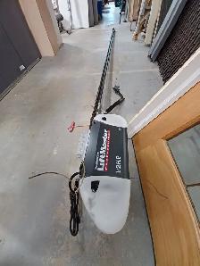 Garage Door Opener - Photo 3