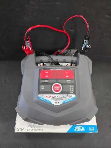 SCHUMCHER BATTERY CHARGER W/BOX