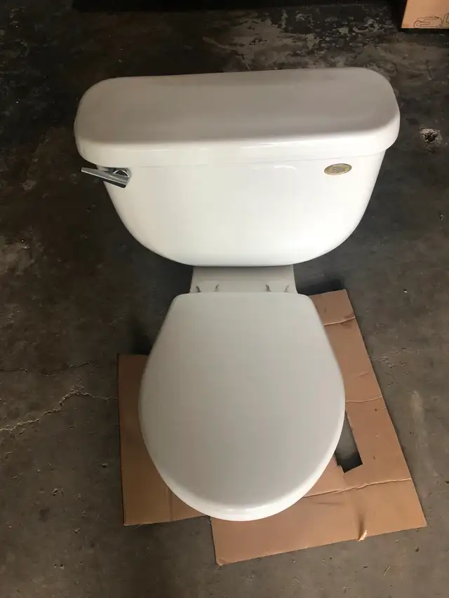 Elger toilet