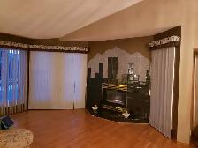 RENT IN SHAWNESSY : BEAUTIFUL HOME  MF WITH GARAGE - Photo 5