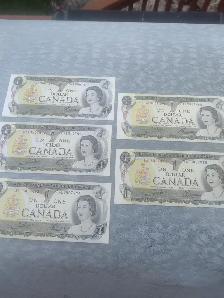 1973 Bank of Canada One Dollar unc. bills consecutive serial num