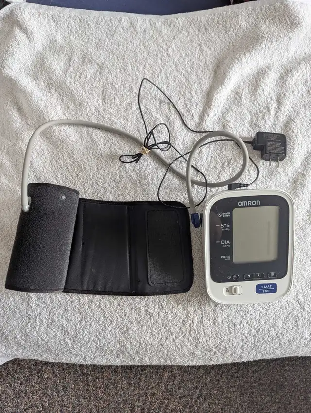 Blood pressure monitor