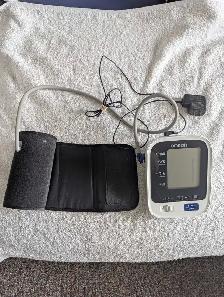 Blood pressure monitor