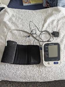 Blood pressure monitor - Photo 4