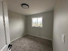 Newly Built Townhome! Rare rental in PENHOLD! 3 bed, 2.5 bath! - Photo 16