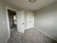 Newly Built Townhome! Rare rental in PENHOLD! 3 bed, 2.5 bath! - Photo 18