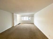 3-Bedroom 1-Bathroom l 236A Nicholson Street South l Upper Suite - Photo 5