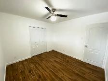 3-Bedroom 1-Bathroom l 236A Nicholson Street South l Upper Suite - Photo 10