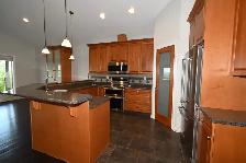 3-Bedroom 2-Bathroom l 7650A Grayshell Rd. l Upper Unit - Photo 3