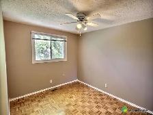 All-inclusive Nice Room in Premium Condo by Londonderry Mall - Photo 8