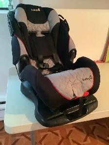 Siège d'auto pour bébé