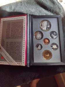 1995 Royal Canadian Mint double dollar Proof Coin Set