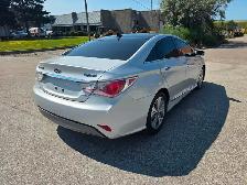 2015 Hyundai Sonata hybrid certified low km - Photo 13