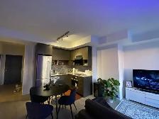 Modern Luxury Tridel BloorVista 1 Bedroom for Rent – BloorWest - Photo 3