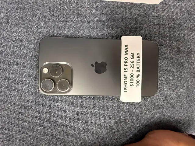 iPhone 15 pro max