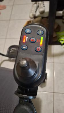 Electric wheelchair folding traveler - Photo 5