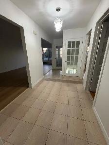 st- Leonard, magnifique 5 1/2 haut duplex à louer - Photo 2