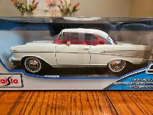 BRAND NEW 1/18 1957 CHEVY BEL AIR DIECAST - $35 - Photo 2