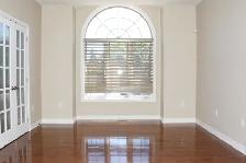 4 BEDROOM HOME AVAILABLE FOR RENT IN ST. CATHARINES! - Photo 2