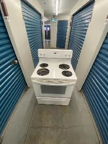 FRIDGDAIRE ELECTRIC STOVE - Photo 6