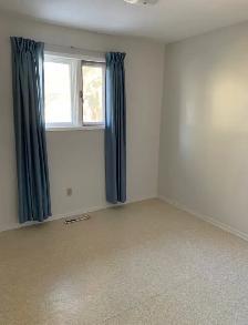 House for Rent 22 Dumont Cres. in Nutana Park (Eastside) - Photo 5