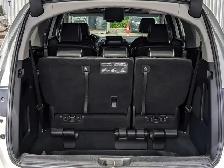 2022 Honda Odyssey Touring EXTENDED WARRANTY, SMOKE-FREE, ONE... - Photo 9