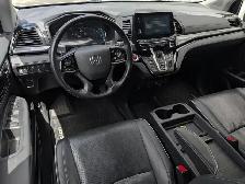 2022 Honda Odyssey Touring EXTENDED WARRANTY, SMOKE-FREE, ONE... - Photo 15