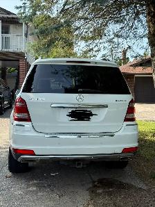 GL 350 well maintained 7 seater Suv for sale with safety. - Photo 3