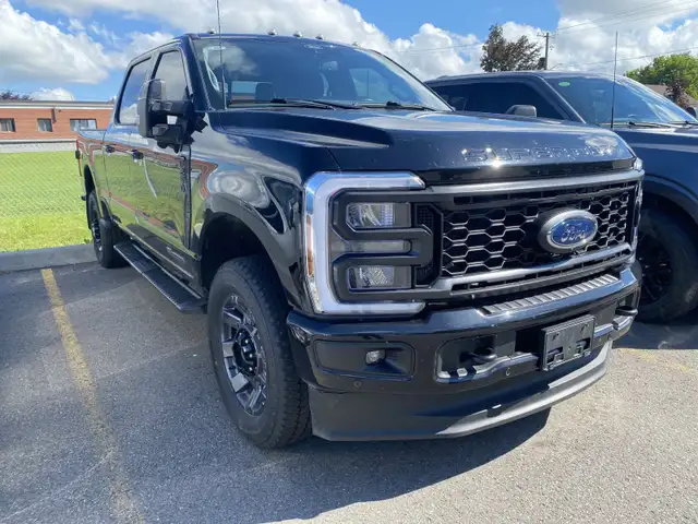 2024 Ford Super Duty F-250 SRW LARIAT