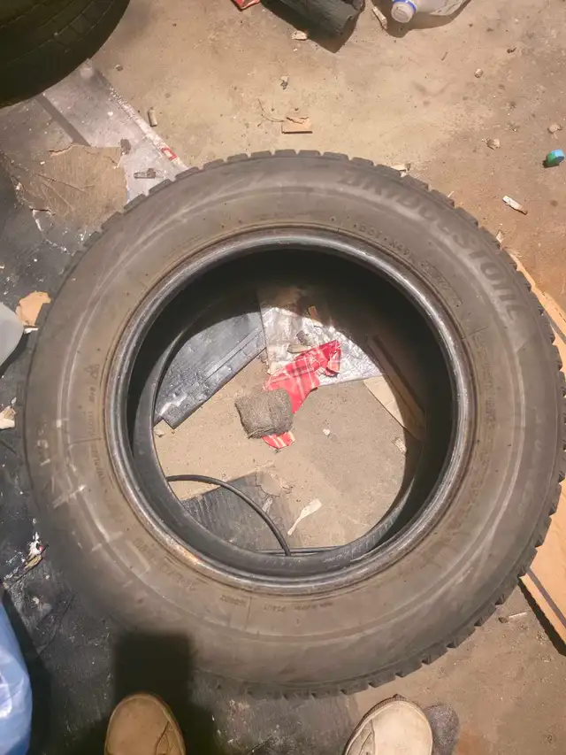 Set Bridgestone Blizzak 195/65R18 2016 Poor