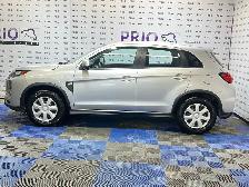 2024 Mitsubishi RVR - Photo 2