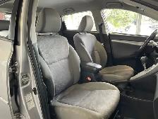 2010 Toyota Matrix - Photo 27