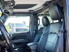 2022 Jeep Wrangler Unlimited Sahara Altitude - Premium Sound - Photo 28