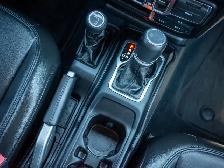 2022 Jeep Wrangler Unlimited Sahara Altitude - Premium Sound - Photo 41