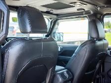 2022 Jeep Wrangler Unlimited Sahara Altitude - Premium Sound - Photo 44